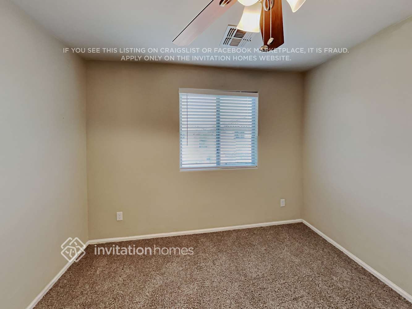 Building Photo - 941 S Deerfield Ln