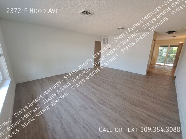 Building Photo - 2372 Hood Ave