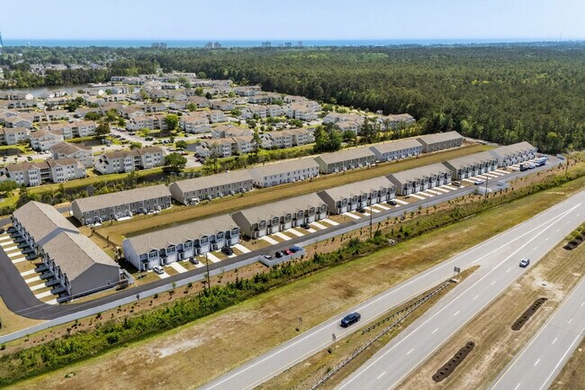 Building Photo - 332 Bayou Loop