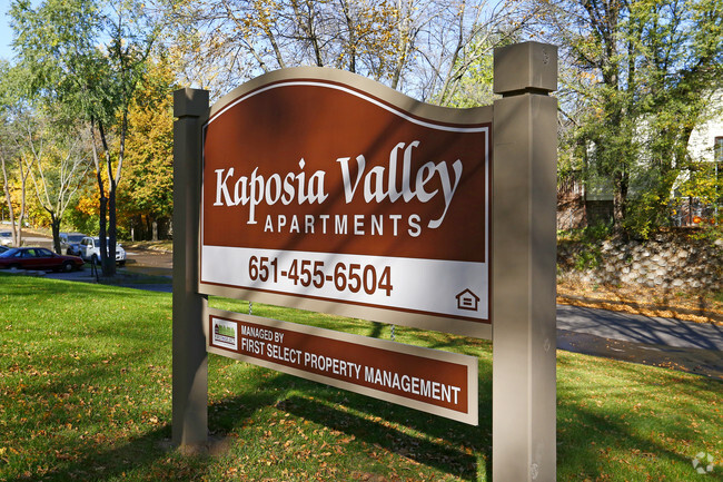 Community - Sign - Kaposia Valley