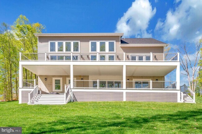Building Photo - 44 Deep Crk Cir