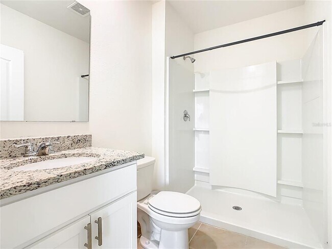 Building Photo - 2119 Tay Wes Dr