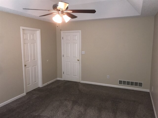 Building Photo - 4718 Vineyard Ct