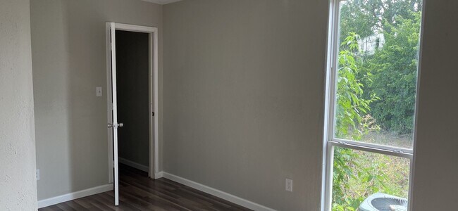 Building Photo - 4405 Reese Creek Rd