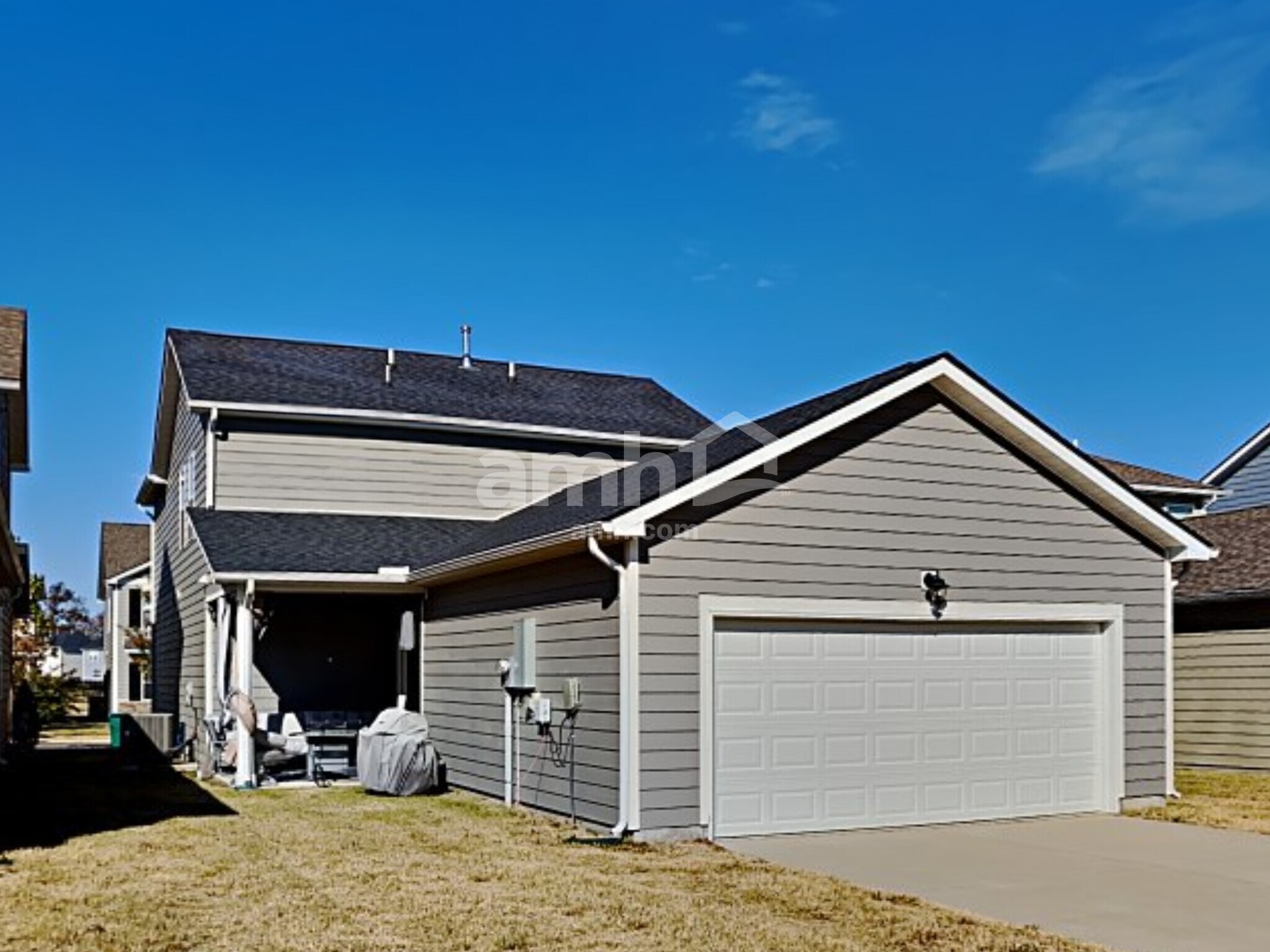 Building Photo - 5072 Trailwater Dr