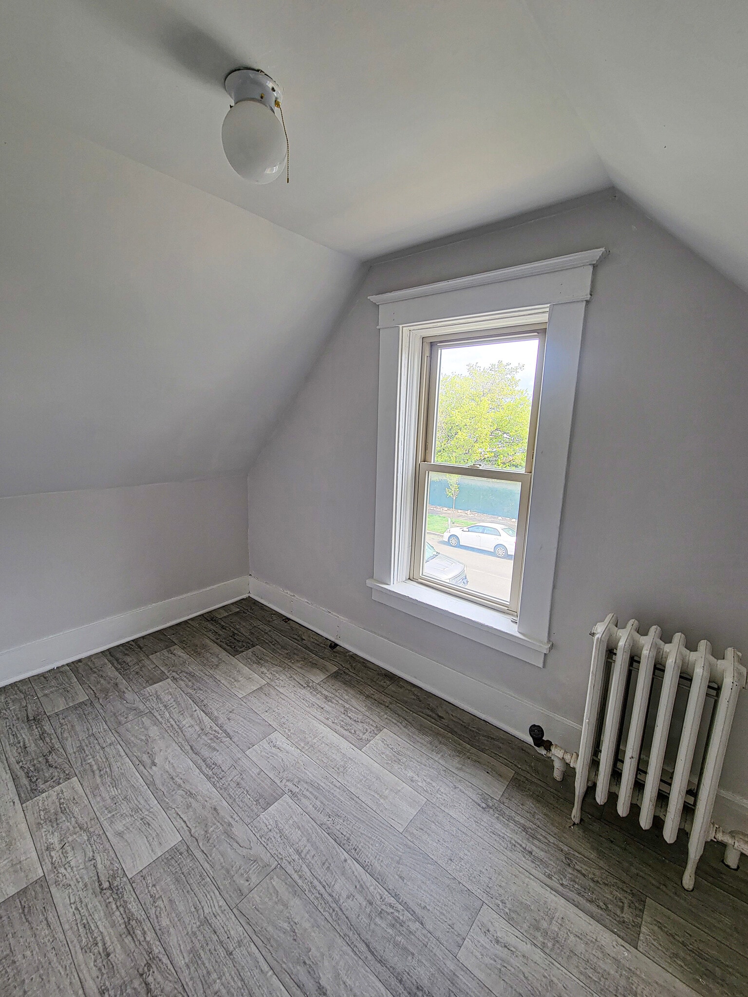 Building Photo - 3240 S Hoyne Ave