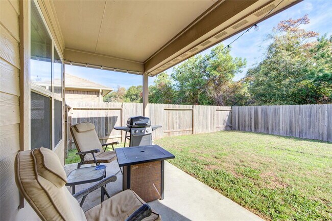 Building Photo - 23726 Bluewood Trace