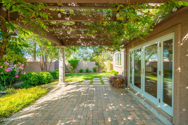 Building Photo - 3801 Mainsail Cir
