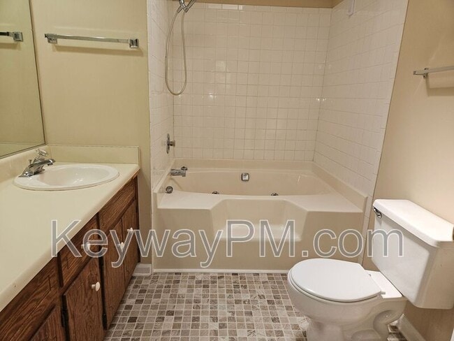 Building Photo - 322 Lamplighter Ln