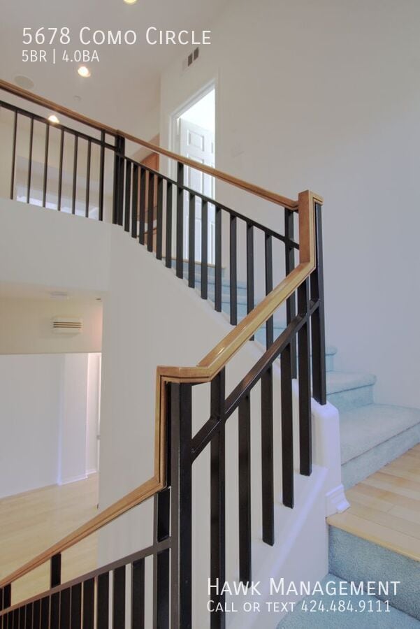 Building Photo - 5678 Como Cir