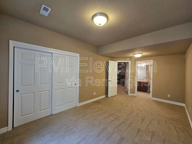 Building Photo - 16448 E Orchard Pl
