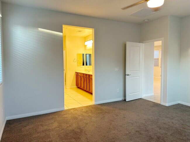 Building Photo - 11585 Salt Creek Ave