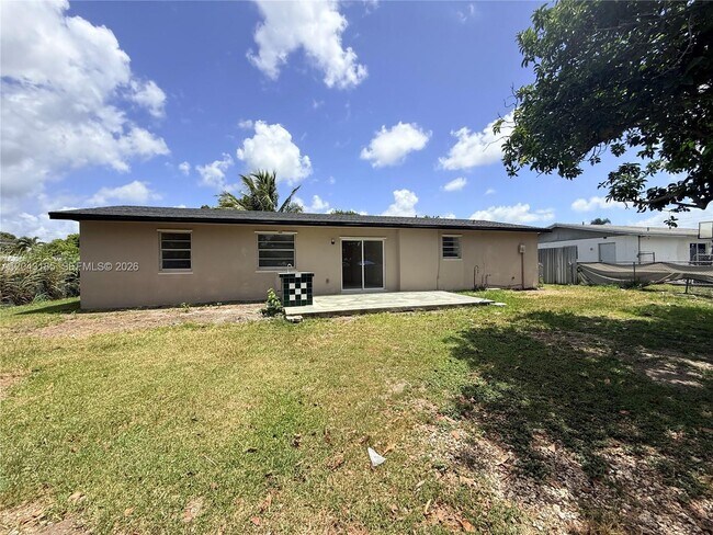 Building Photo - 14330 SW 289th St