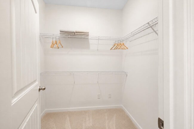 Building Photo - 4790 Barrett Oaks Dr
