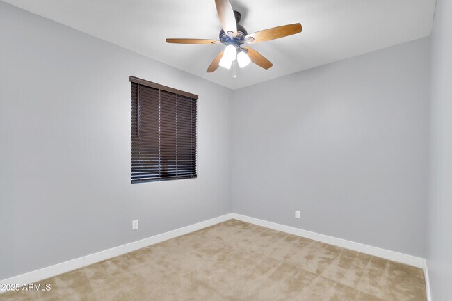 Building Photo - 9766 E Palladium Dr