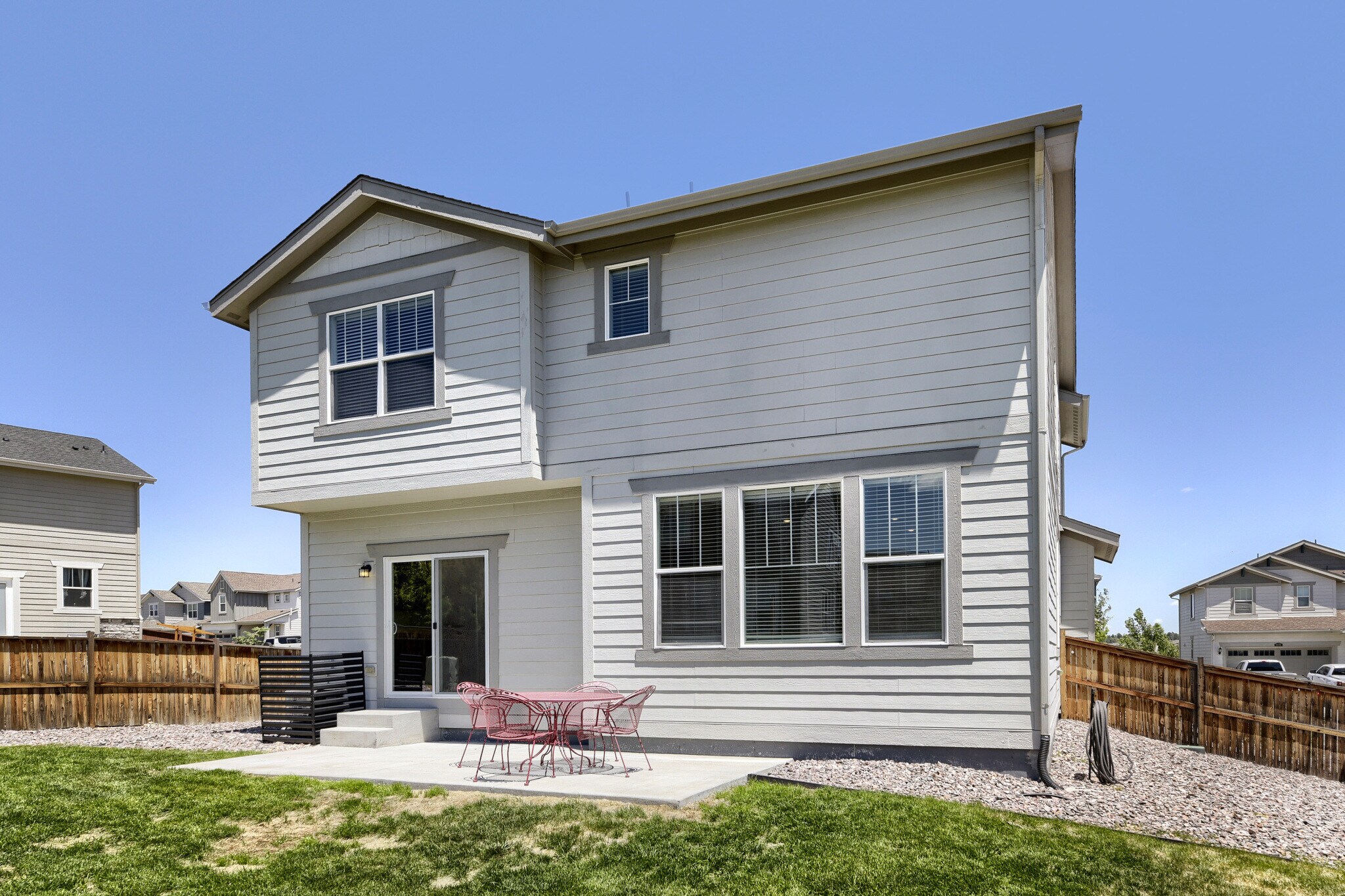 Building Photo - 1071 Black Saddle Street