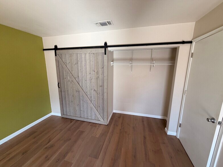 One of two primary closets - 3414 Winged Foot Ct