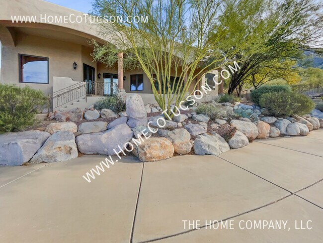 Building Photo - 1621 E Crimson Canyon Pl