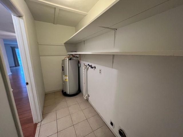 Washer & Dryer Hook Up + Storage - 815 11th Ave