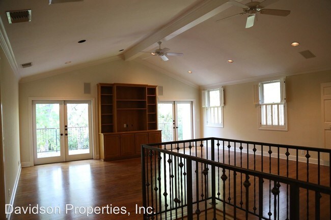 Building Photo - 4 br, 4 bath House - 730 Corona