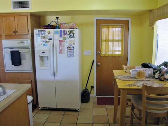 Building Photo - 3BR/2BA w/ central A/C in Sierra Vista, AZ