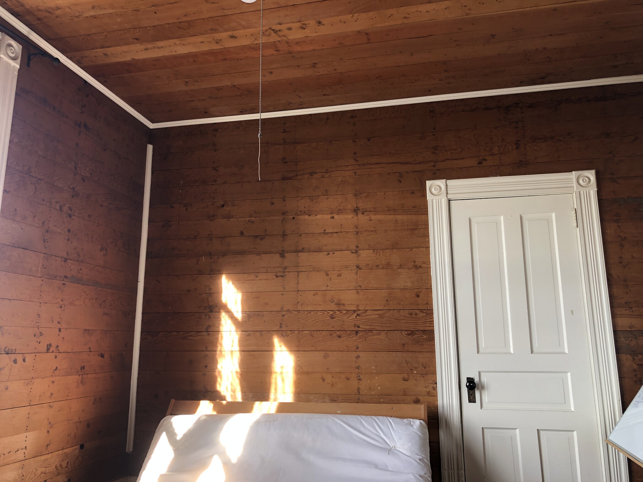 Shiplap walls &amp; ceiling in 2 bedrooms - 3040 Grand Avenue