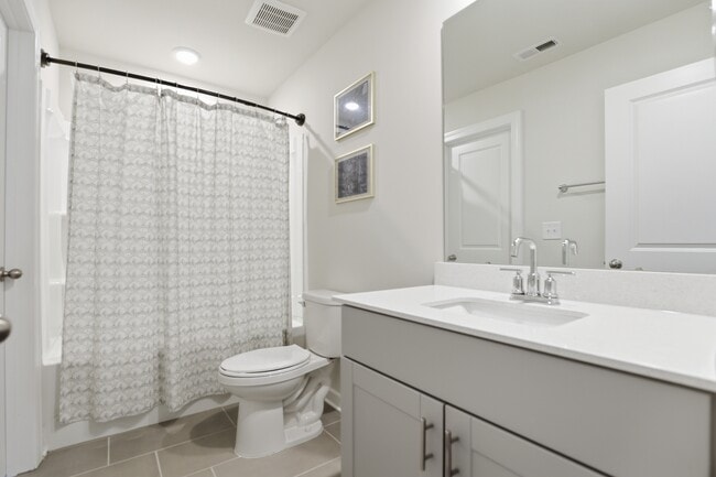 Building Photo - 2317 Belterra Dr