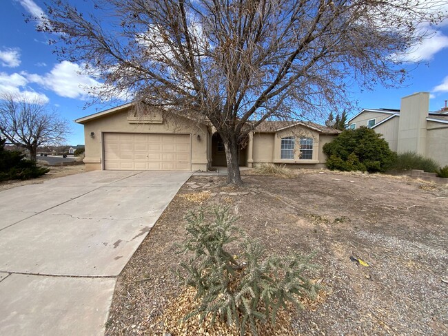 Primary Photo - 3 Bedroom Single Story Home Available HWY ...