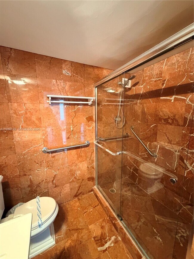 Building Photo - 5161 Collins Ave