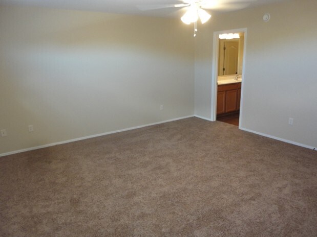 Building Photo - 7881 S Sentinal Stone Dr