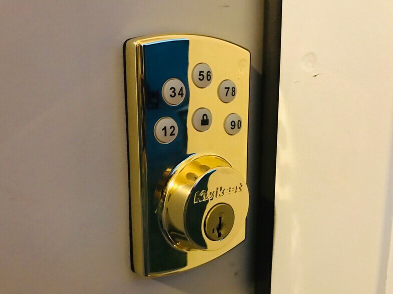 keypad to access to the house - 117 Towne Park Dr W