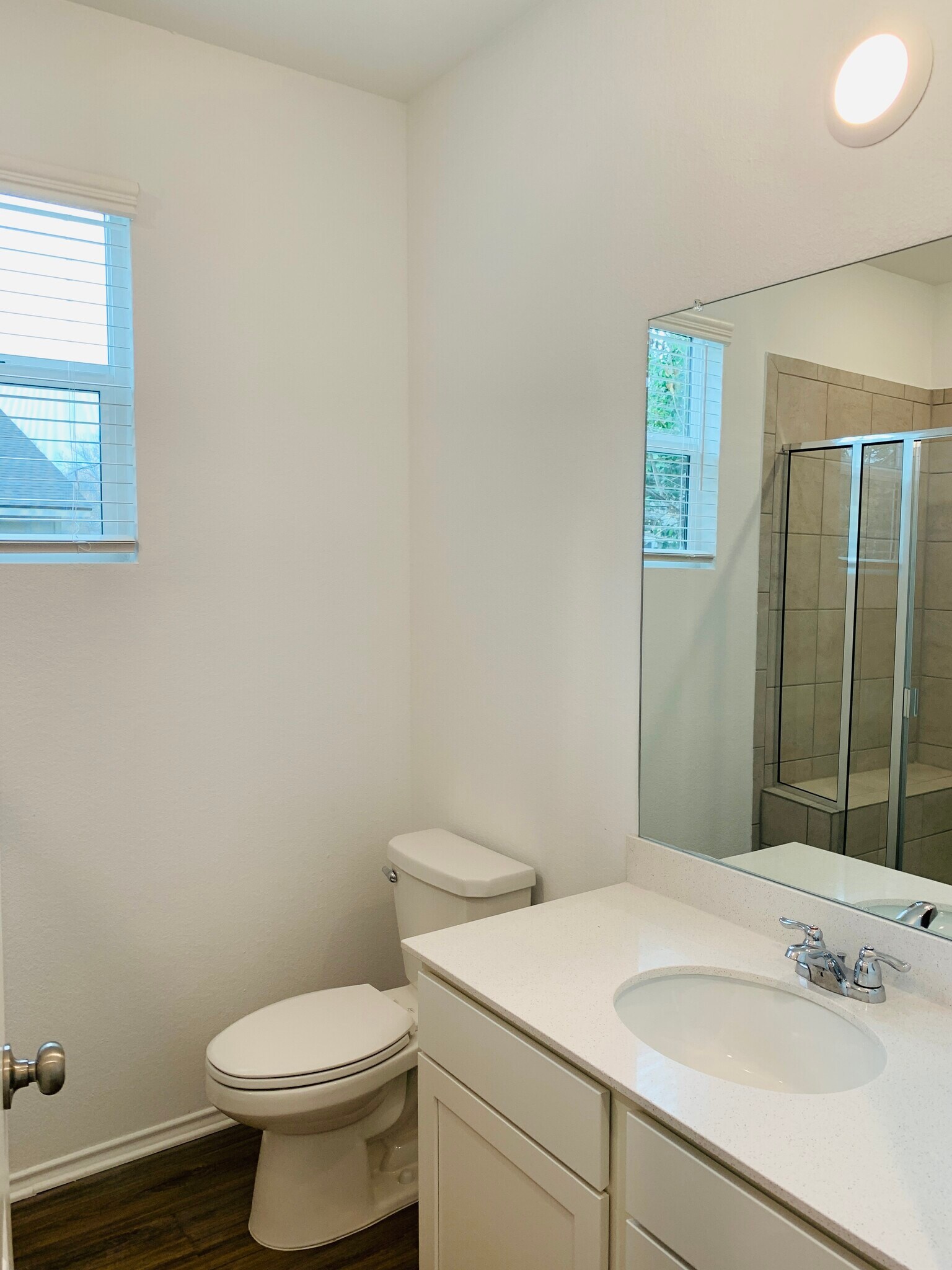 Building Photo - 1100 Winnie Dr