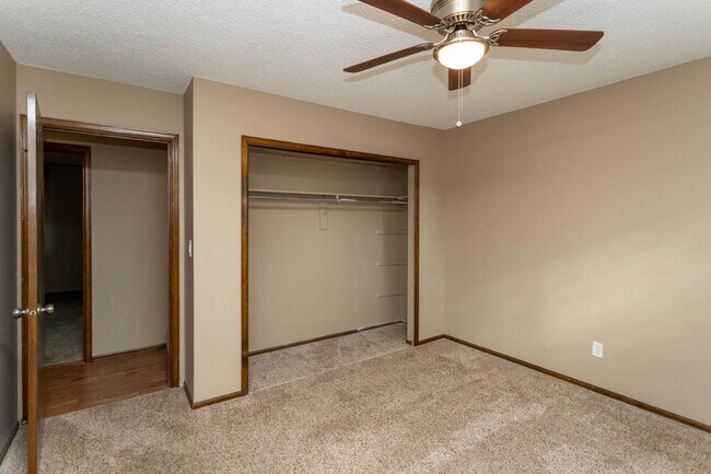 Building Photo - Comfortable Ranch-Style Living with Large Fenced Backyard!