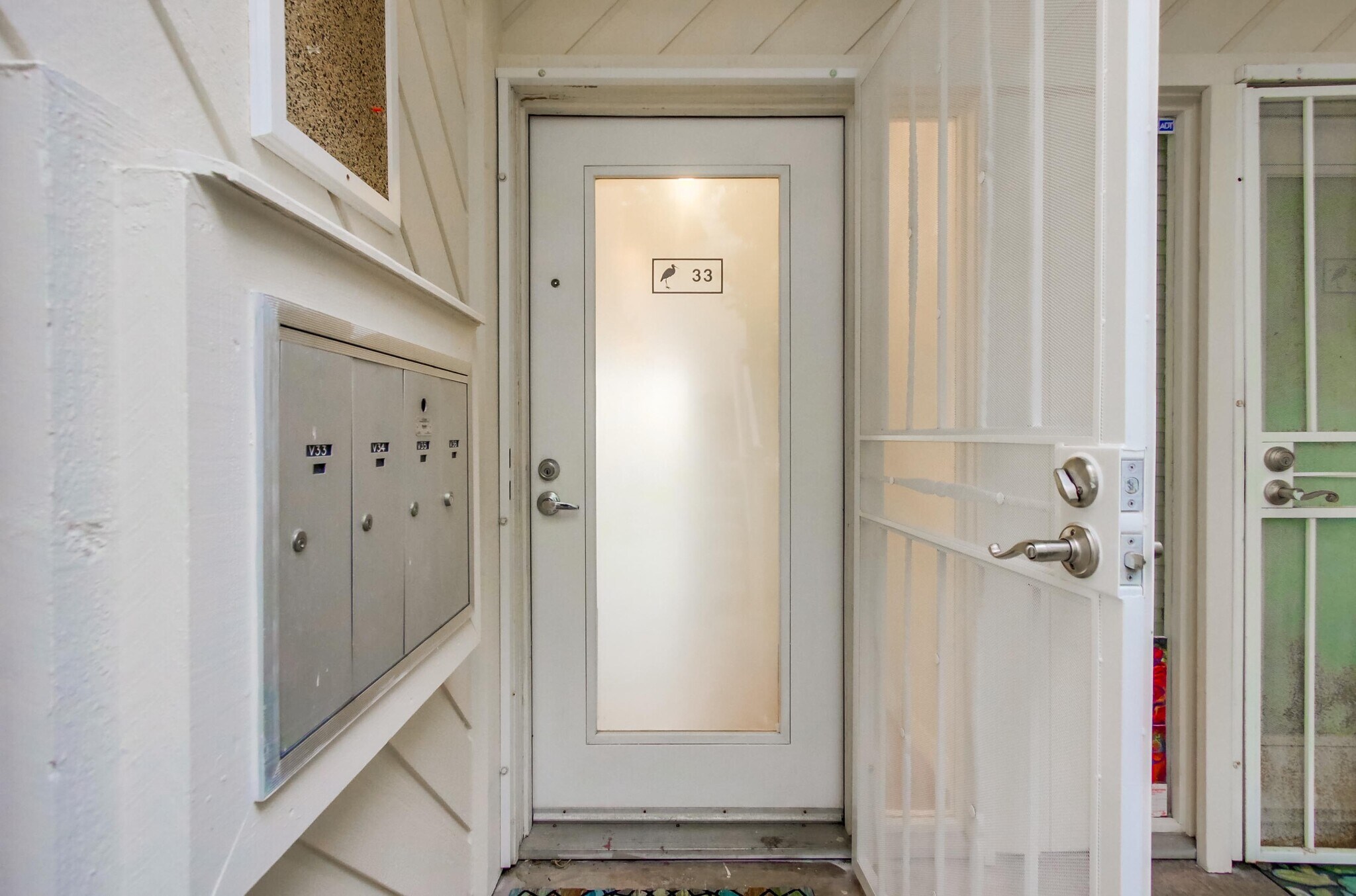 Building Photo - 3997 Crown Point Dr