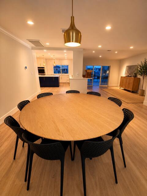 Building Photo - 885 Nafa Dr