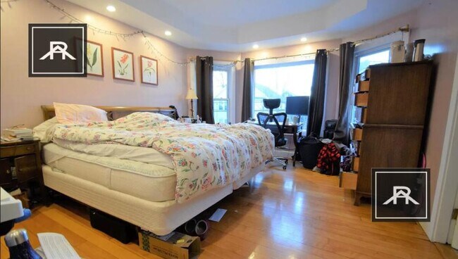 Building Photo - 5 bedroom in Allston MA 02134