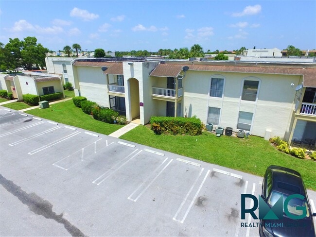 Building Photo - 1500 N Congress Ave