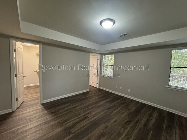 Building Photo - 3843 N Fork Ct NW