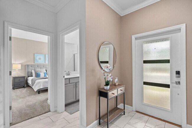 Building Photo - 1074 Splash Shot Pl