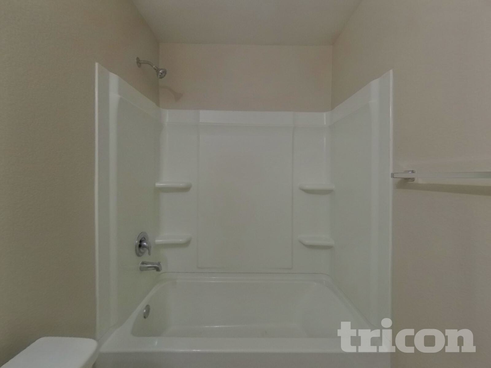 Building Photo - 10122 Cerritos dr