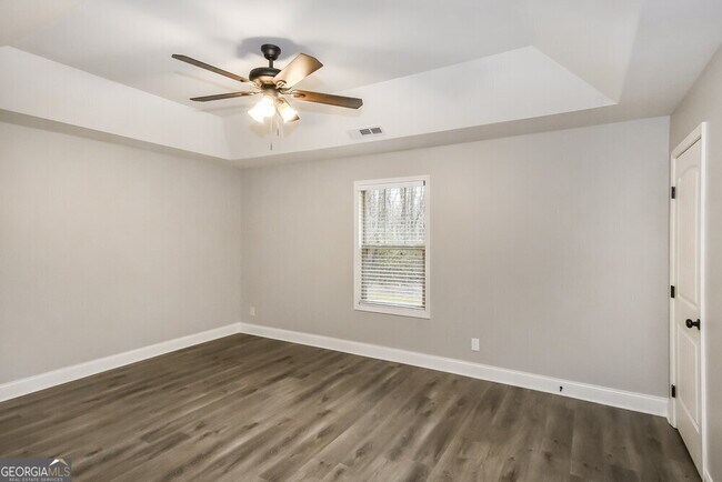 Building Photo - 453 Charleston Pl