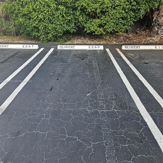 Building Photo - 13791 SW 66th St