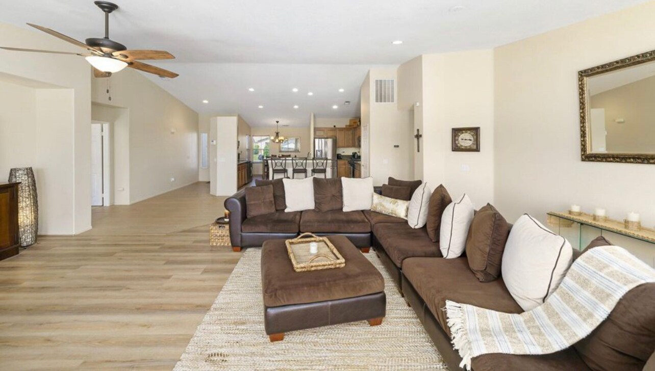 Building Photo - 81397 Avenida Rosada