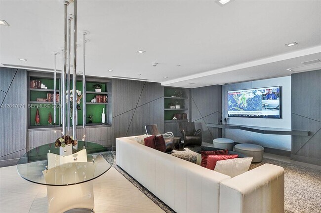 Building Photo - 330 Sunny Isles Blvd
