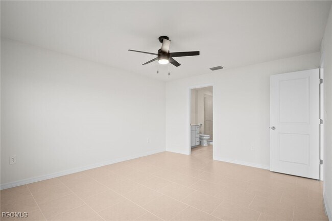 Building Photo - 17633 Paradiso Wy