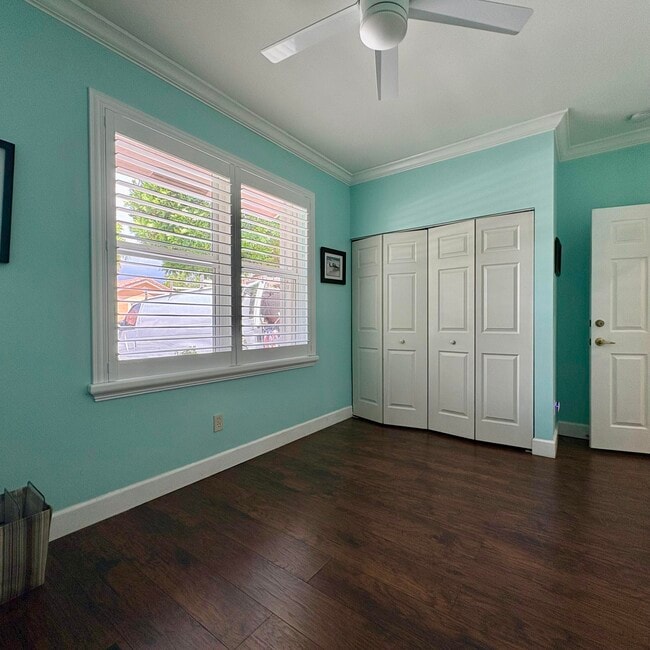 Building Photo - 315 Coral Trace Ln