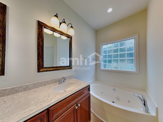 Building Photo - 3204 Neuse Crossing Dr