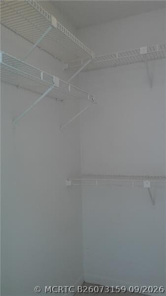 Building Photo - 1095 Coral Club Dr