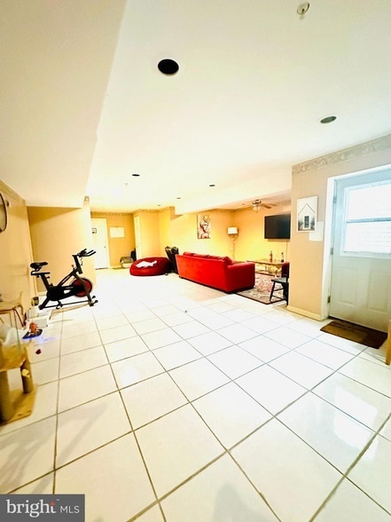 Building Photo - 17816 Singh Ct