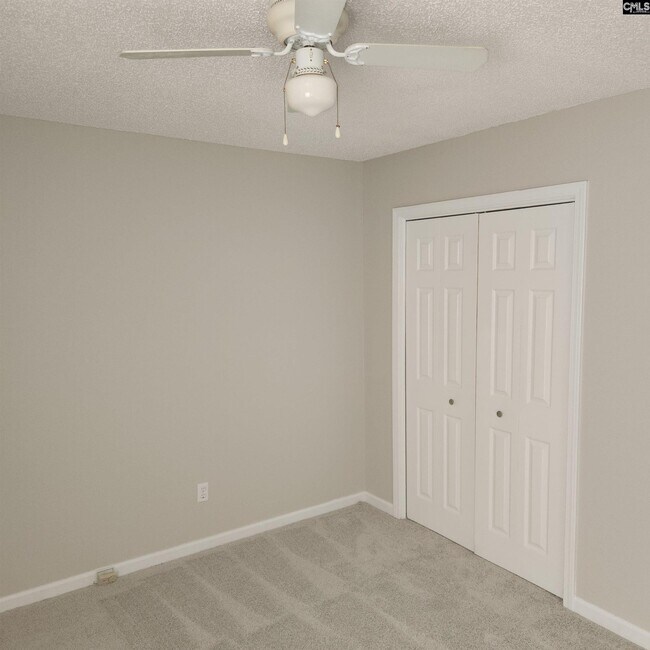 Building Photo - 222 Salusbury Ln